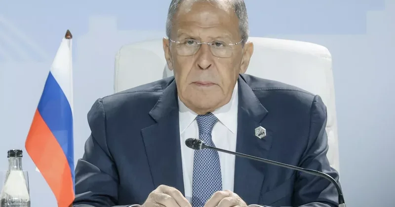 Лавров: Россия не раз выручала армянский народ и армянское руководство