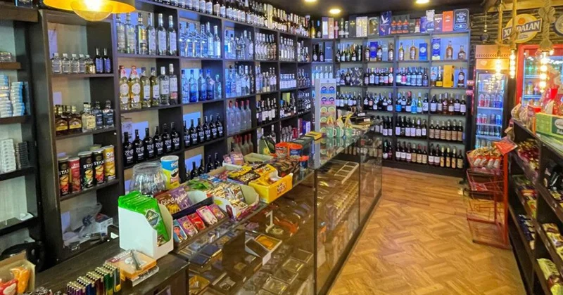Mağazada saxta alkoqollu içkilər aşkarlanıb
