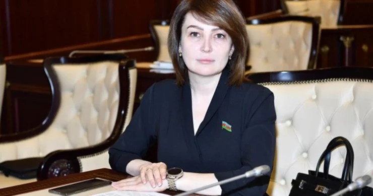 Jalə Əhmədova da tələbə oldu Əlavə təhsil alacaq