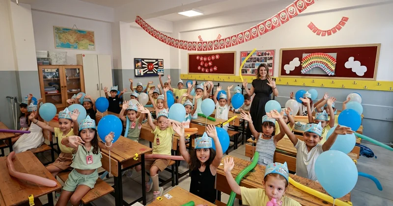 Türkiyədə məktəbə başlayan uşaqların valideynlərinə icazə veriləcək