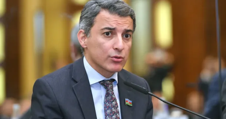 “Gənclərimiz erməni dilini öyrənərək dövlət işlərində çalışa bilərlər” Deputat