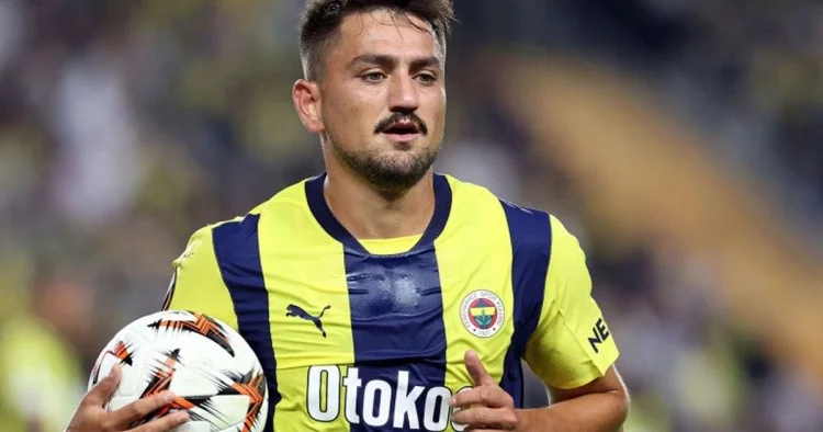 Fənərbaxça nın futbolçusu Super Liqa klubuna keçir