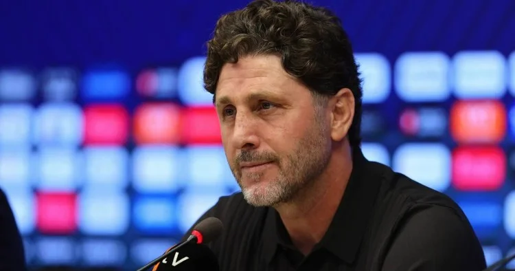 Trabzonspor Ferentsvaroş a uduzdu, baş məşqçi istefa verdi