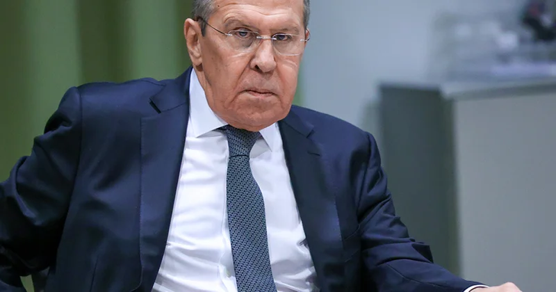 Лавров начал с Армении, закончил госпереворотами…