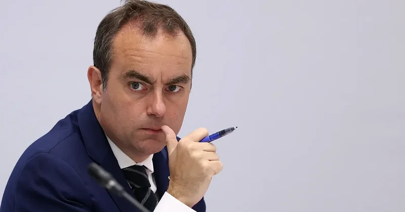 Komor hökuməti onun bəyanatını pislədi
