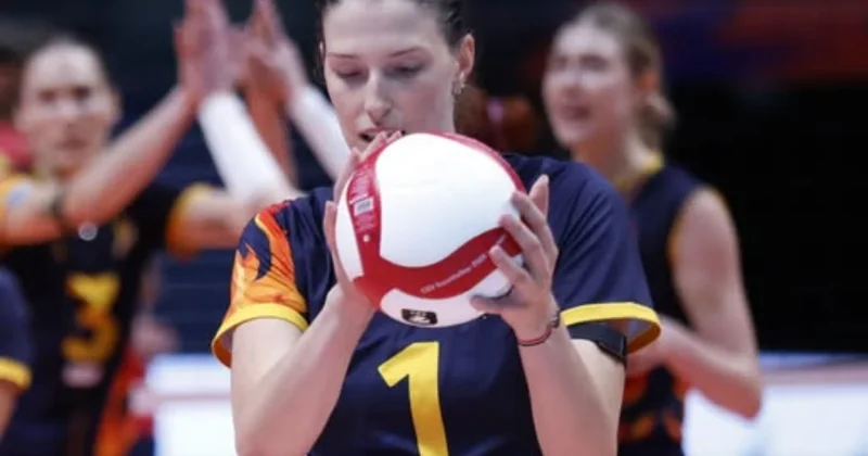 Rumıniya millisinin voleybolçusu: “Qələbəyə görə çox xoşbəxtik”