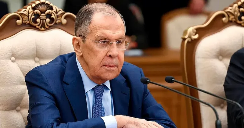 Lavrov: Rusiya Hörmüz boğazından keçid üçün ödəniş istəmir