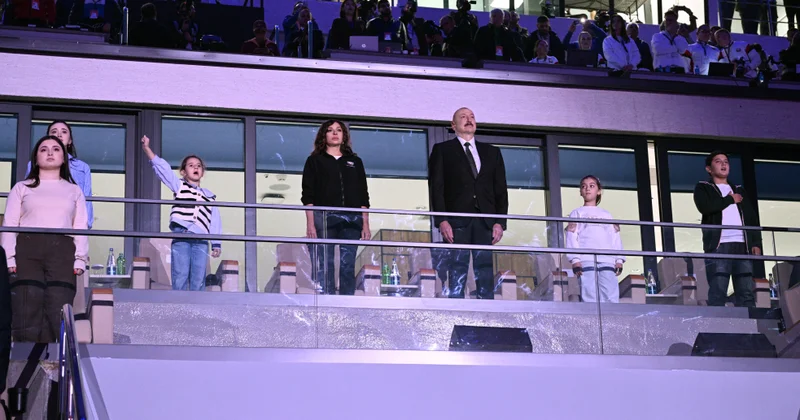 Prezident ailəsi açılışı Nilaygillə izlədi Video+Fotolar