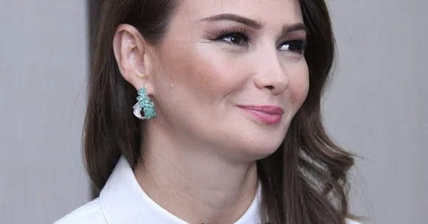 Qənirə Paşayeva haqqında danışarkən, sanki zaman dayanır