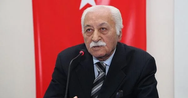 Əslən Qarabağdan olan türkiyəli tanınmış şair vəfat etdi