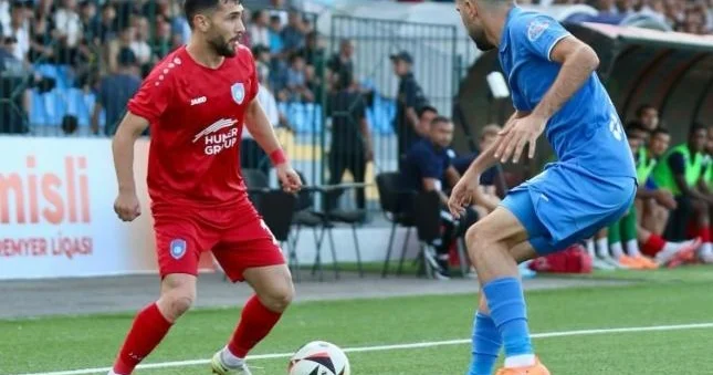 Turan Tovuz dan 3 dəqiqəyə iki qol Yenilənir