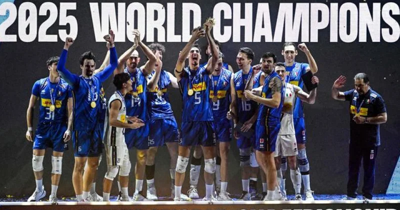 İtaliyanın kişilərdən ibarət milli voleybol komandası dünya çempionu olub