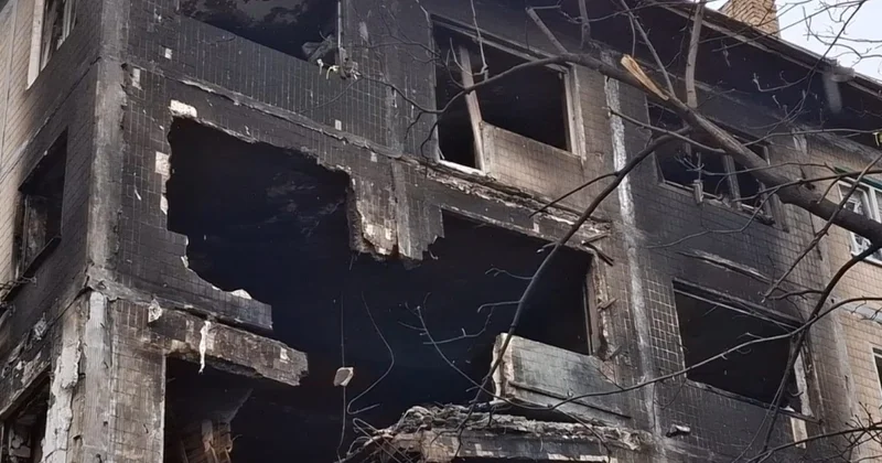 Kiyevə hava hücumu zamanı əsas ziyan yaşayış binalarına dəyib Hadisə yerindən reportaj