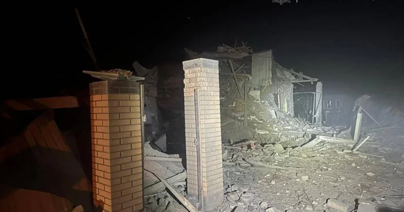 Rusiya ordusu Zaporojjyanı atəşçə tutub, yaralılar var FOTO