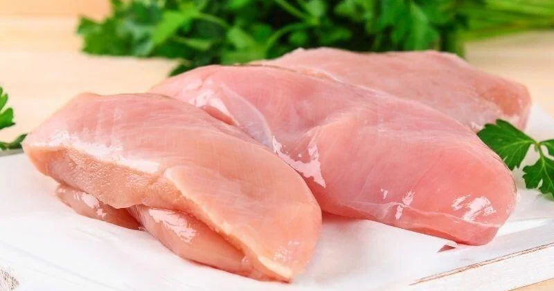 Почему в магазинах нет куриного филе?