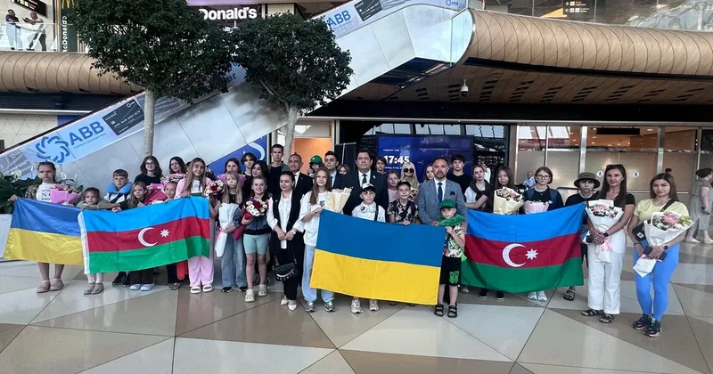 В Азербайджан сегодня прибудет очередная группа украинских детей