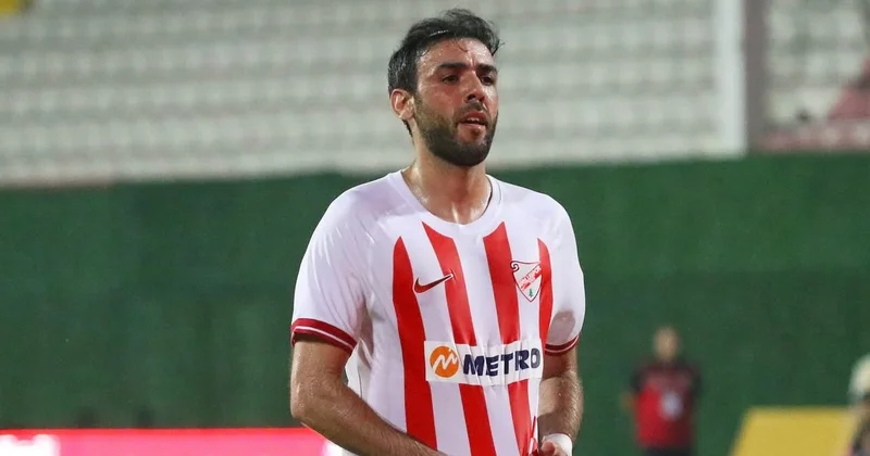 Komandadan ayrılmaqla bağlı nəsə demək çox çətindir Elvin Yunuszadə