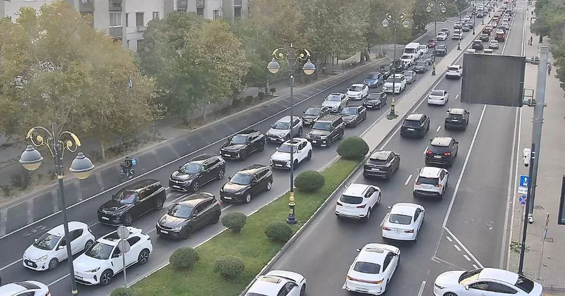 Bakının 13 küçə və prospektində tıxac var