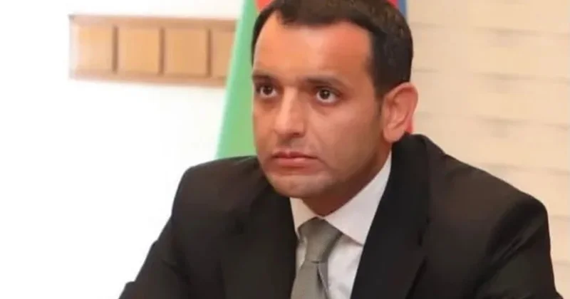 37 yaşlı yeni başçının Dosyesi