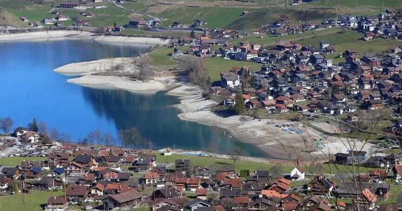 Quraqlıq səbəbindən göllərin səviyyəsi rekord səviyyəyə düşüb