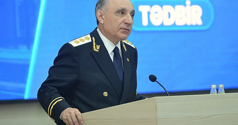 Kamran Əliyev prokurorlara və hakimlərə təşəkkür edib