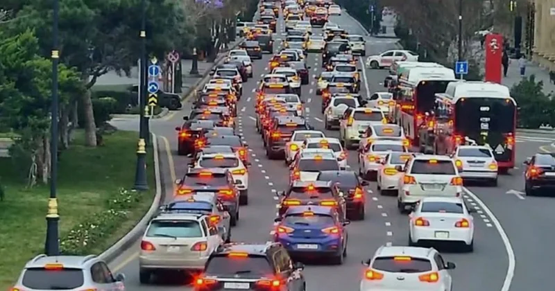 Dünya təcrübəsi Azərbaycana gəlir Bakı küçələri avtomobillərdən təmizlənəcək?