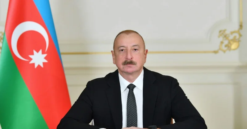 Алиев присвоил высшие звания прокурорам