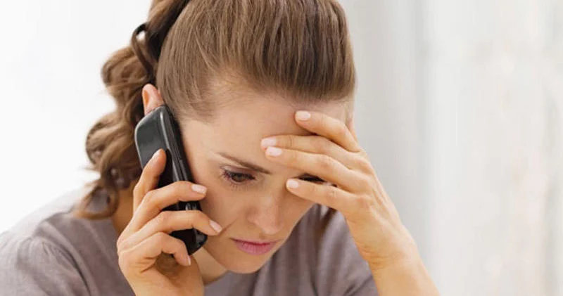 Telefon xərçəng yaradır? Həkimlərdən gənclərlə bağlı həyəcan siqnalı