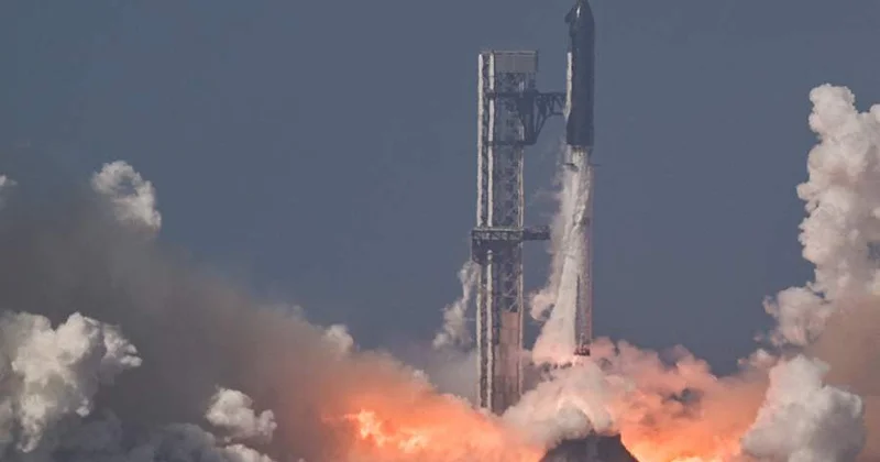 SpaceX досрочно завершила первый орбитальный полет Starship