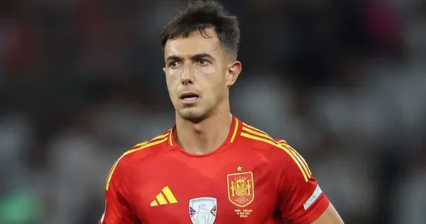 PSJ nin baş məşqçisi İspaniya millisinin yarımmüdafiəçisi istəyir