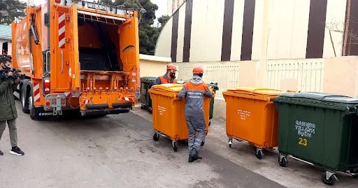 Bir xidmətə görə iki DƏFƏ ÖDƏNİŞ “Zibil pulu” komendantlığa, ya bələdiyyəyə ödənilməlidir?