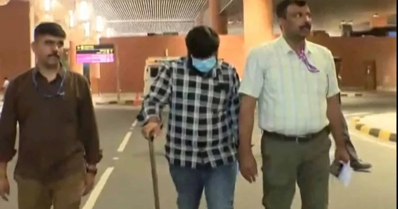 Hindistanlı mafioz Azərbaycandan deportasiya edildi Dərhal həbs olundu