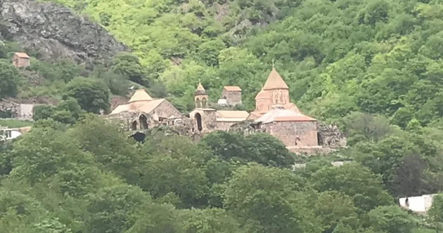 Onlar Xudavəng monastırını ziyarət etdi