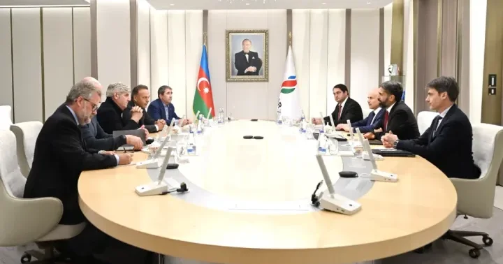 SOCAR İtaliya şirkəti ilə yeni neft kimya layihələrini müzakirə edir