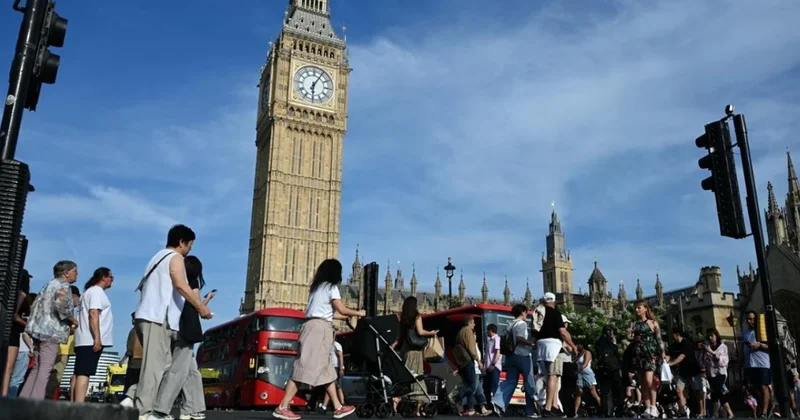 Böyük Britaniyada ilk dəfə ev alanlara sərfəli kredit veriləcək