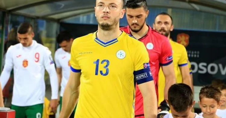 Napoli nin müdafiəçisi Qalatasaray ın hədəfində