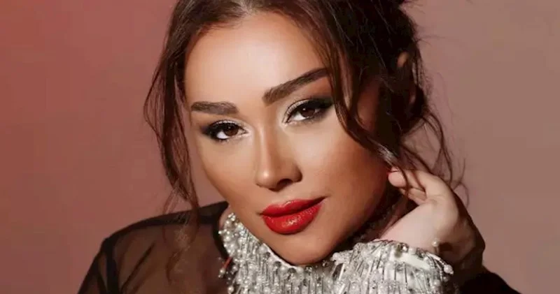 Səni hardan vurmaq lazım olduğunu bilir