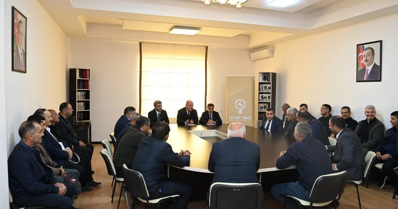 “Azərişıq” ASC nin nümayəndələri Zərdabda fermer və sahibkarlarla görüşdü FOTO
