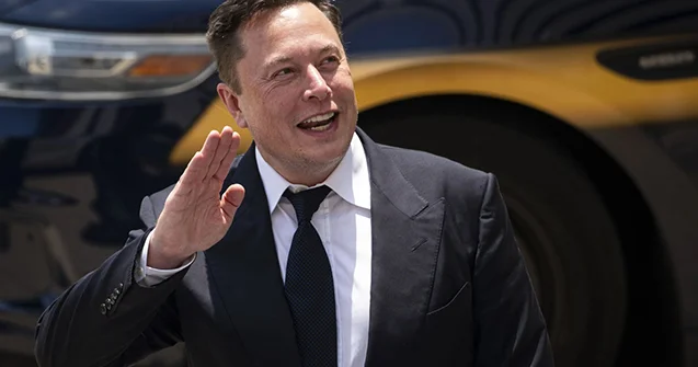 “Tesla”nı tərk edə bilər