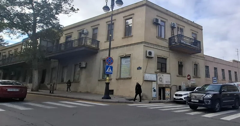 Бакинцы не смогли спасти творение польского архитектора