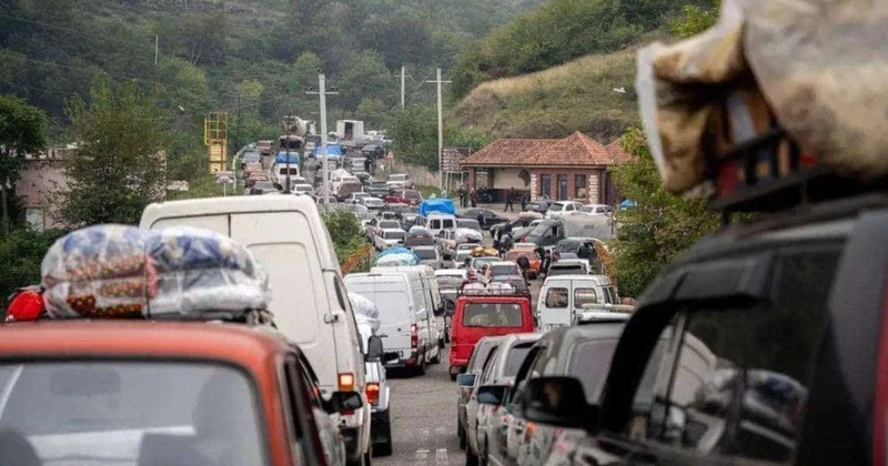 Ermənilər Qarabağı könüllü tərk etdi