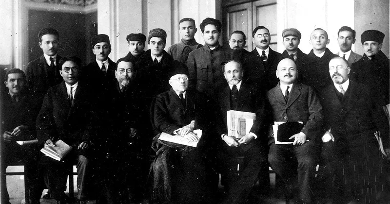 Türk dünyasının elmi mədəni birliyinin özülü 1 əsr əvvəl Bakıda qoyulmuşdu