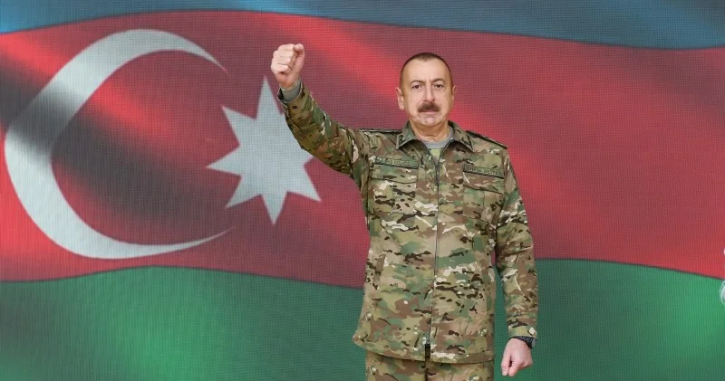 Zəfərin izində: Azərbaycan yeni dövrə qədəm qoyur