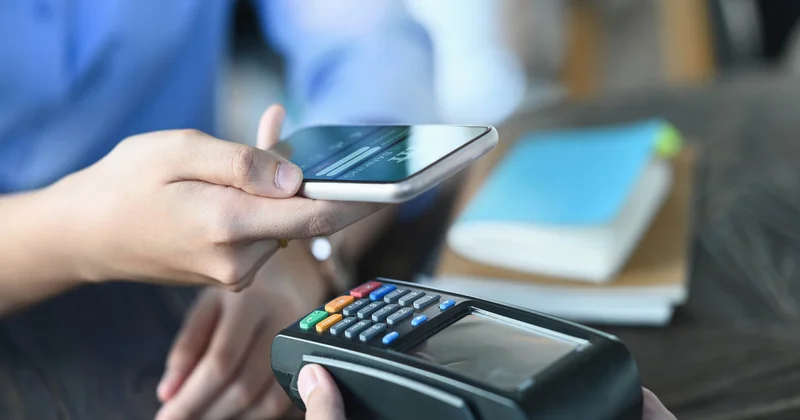 Ötən ay ölkədaxili nağdsız əməliyyatların həcmi 24% artıb