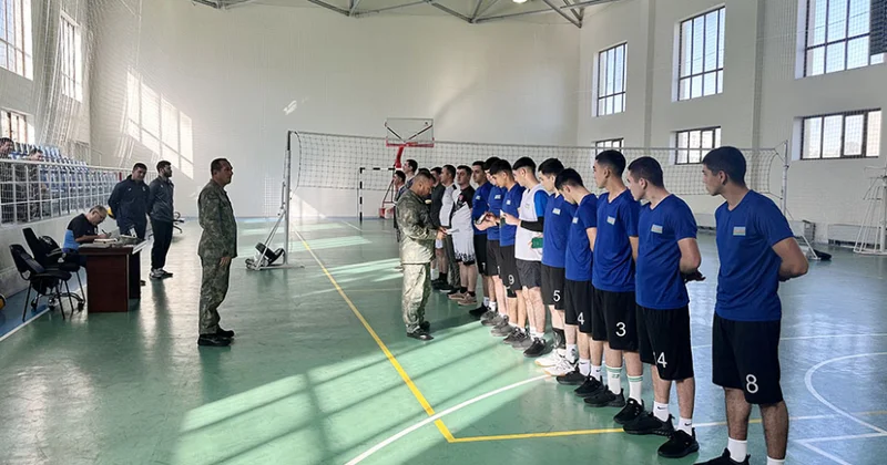 Hərbi qulluqçular arasında voleybol üzrə birinciliyə start verilib