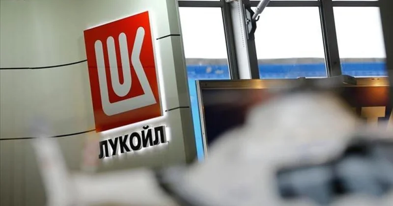 Rusiyanın enerji şirkətləri ABŞ və Britaniyanın sanksiyalarından sonra xarici səhmlərini satışa çıxarır