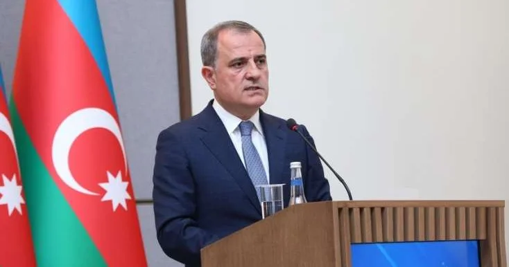 Ceyhun Bayramov Oman Sultanlığına rəsmi səfərə yola düşüb