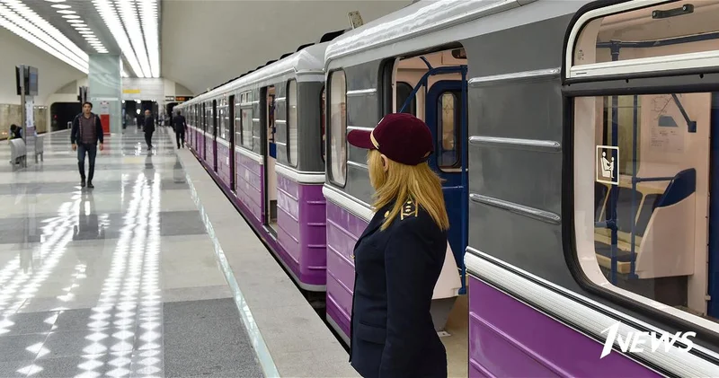В Бакметрополитене внедрена бесконтактная оплата студенческими картами ВИДЕО