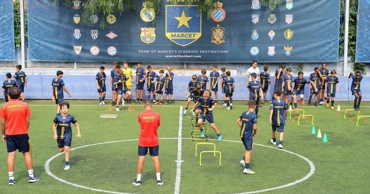 ASTA İspaniyadakı azərbaycanlı uşaqlara bilet ala bilmir Marset dəki futbolçularımızın geri qayıtmasında problem yaranıb