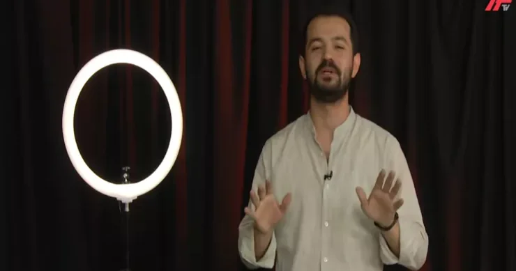 Evinə gələn ustanı keçmiş həyat yoldaşına görə döyən, zibil qabı oğruyan... VİDEO